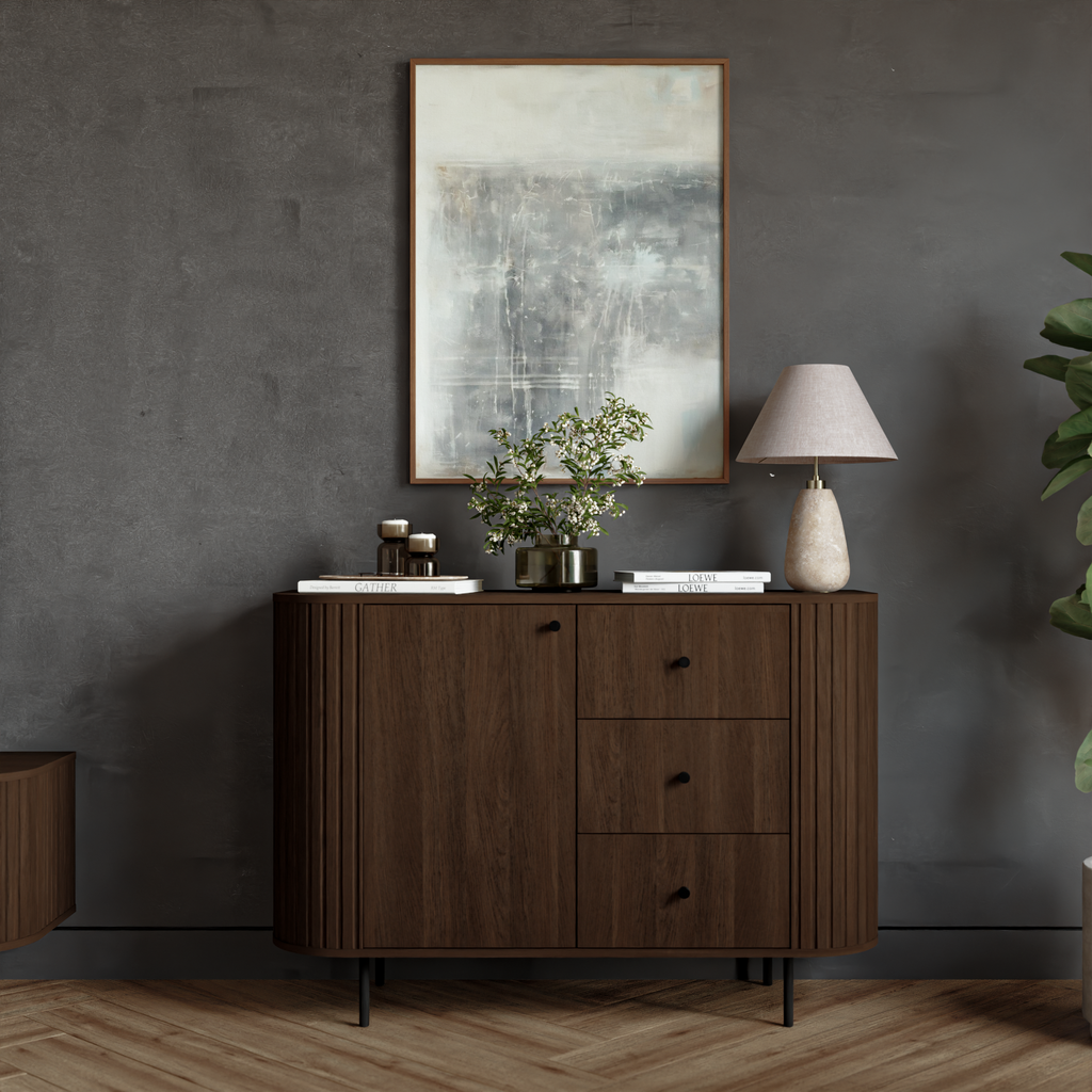 Komoda OVALIO 123cm Dąb Dunin – Ryflowana z Czarnymi Detalami