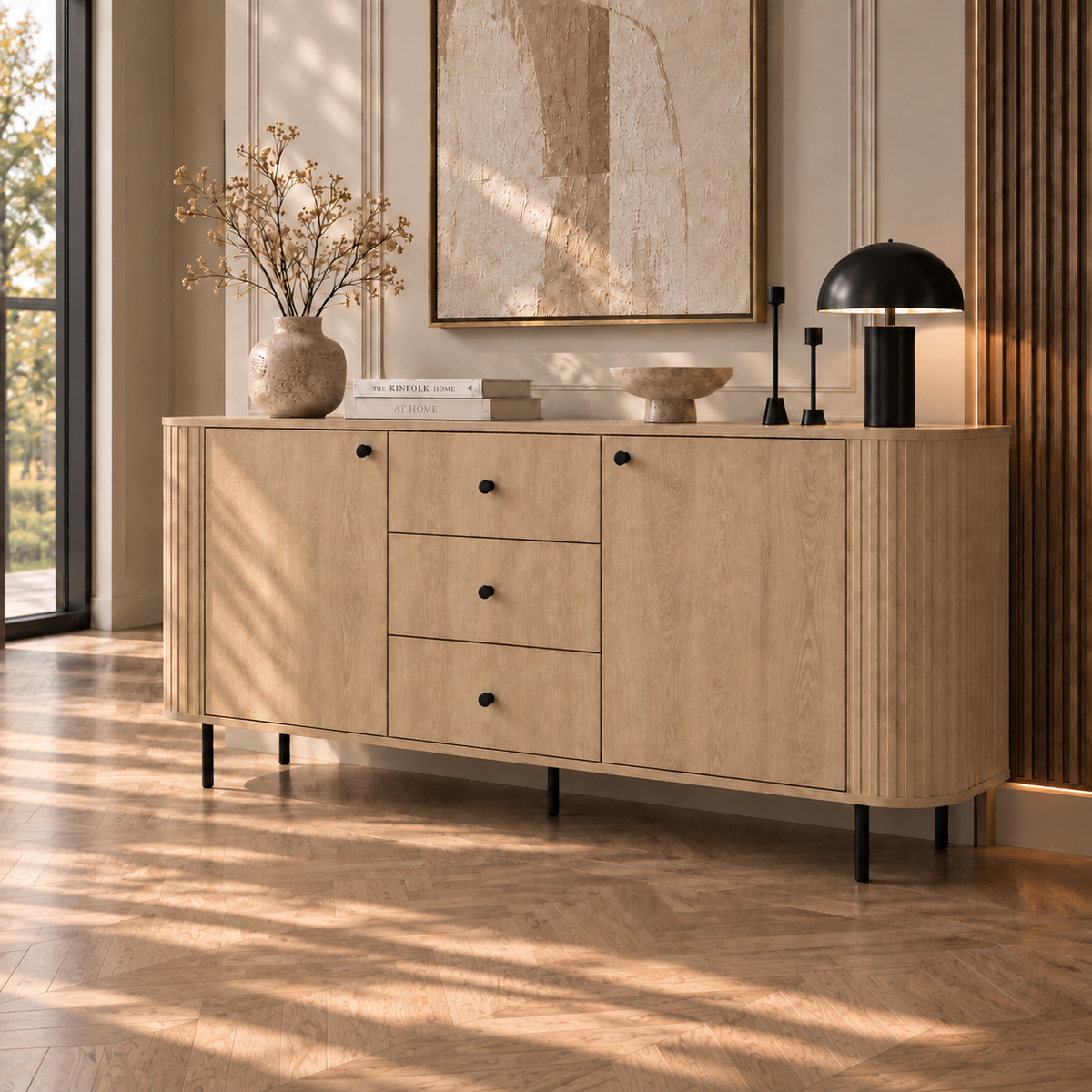Komoda OVALIO 165cm Dąb Cremona – Ryflowana z Czarnymi Detalami