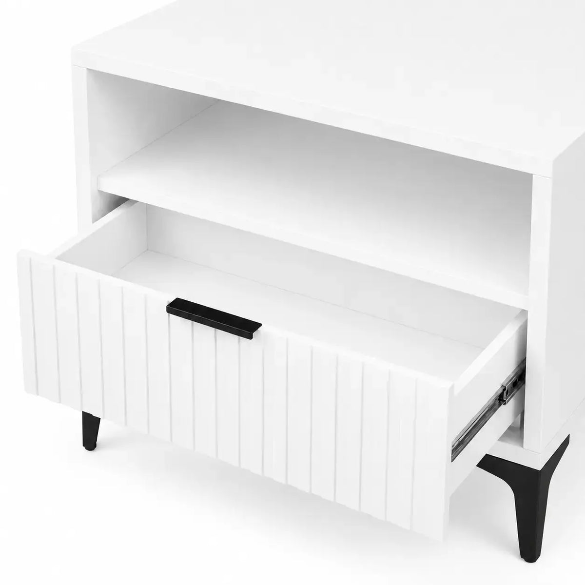 Szafka Nocna Biała Czarne Nogi Ryflowana z Szufladą 42cm Milo Furniture