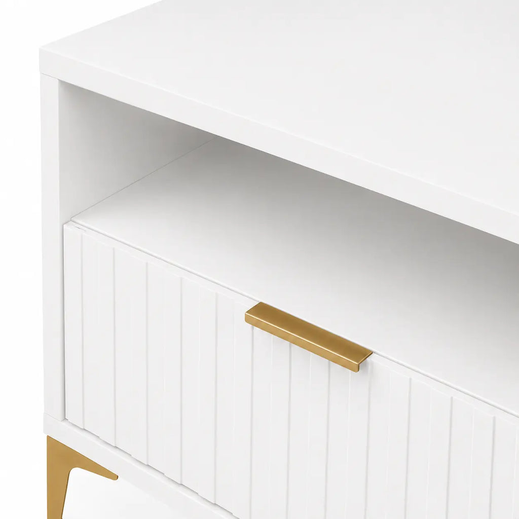Szafka Nocna Biała Złote Nogi Ryflowana z Szufladą 42cm Milo Furniture
