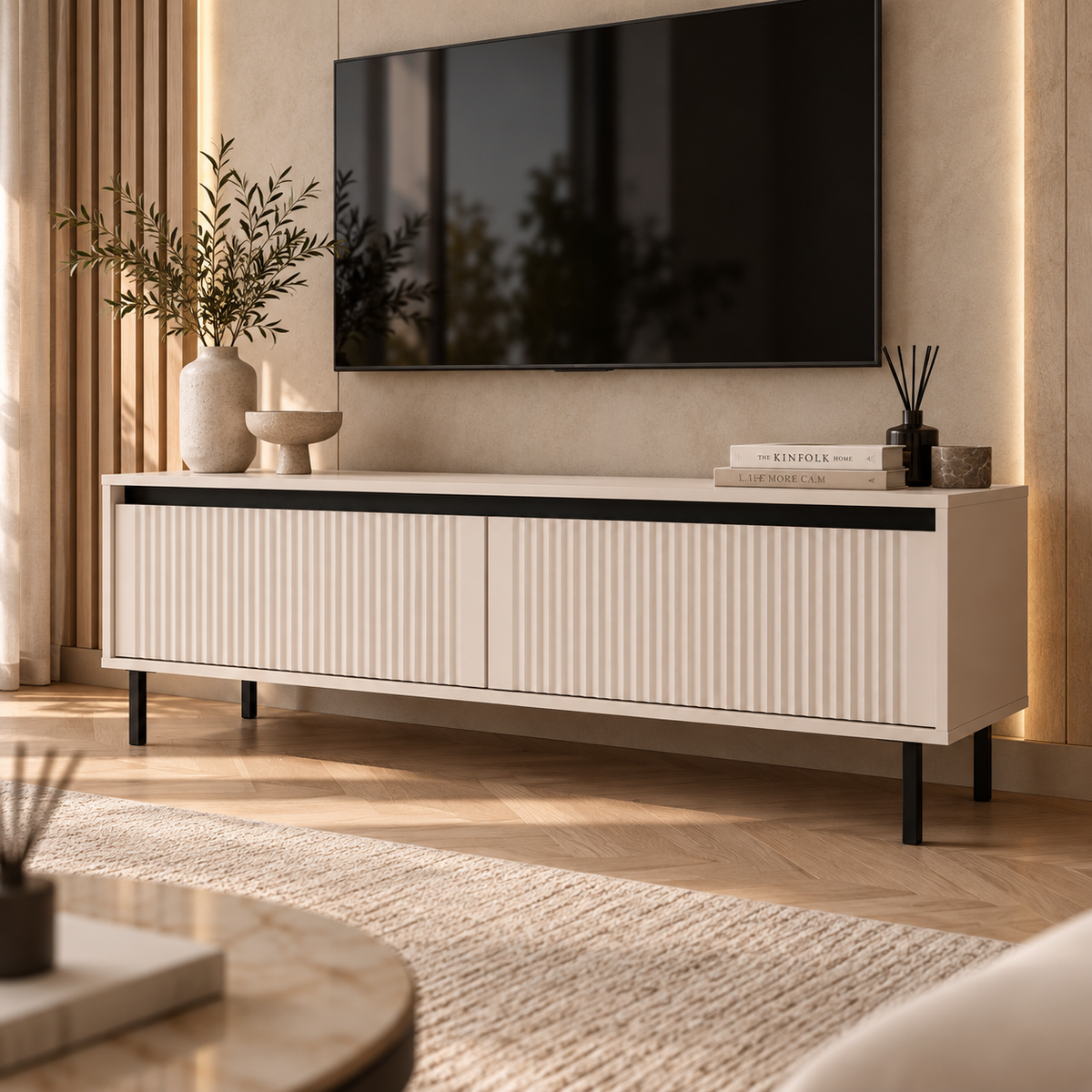 Szafka RTV OSAKA 140cm Beż Piaskowy – Ryflowana z Szufladami
